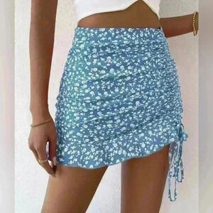 SHEIN Womens VCAY Ditsy Floral Ruched Detail Ruffle Vacation Euro Summer Skirt 2